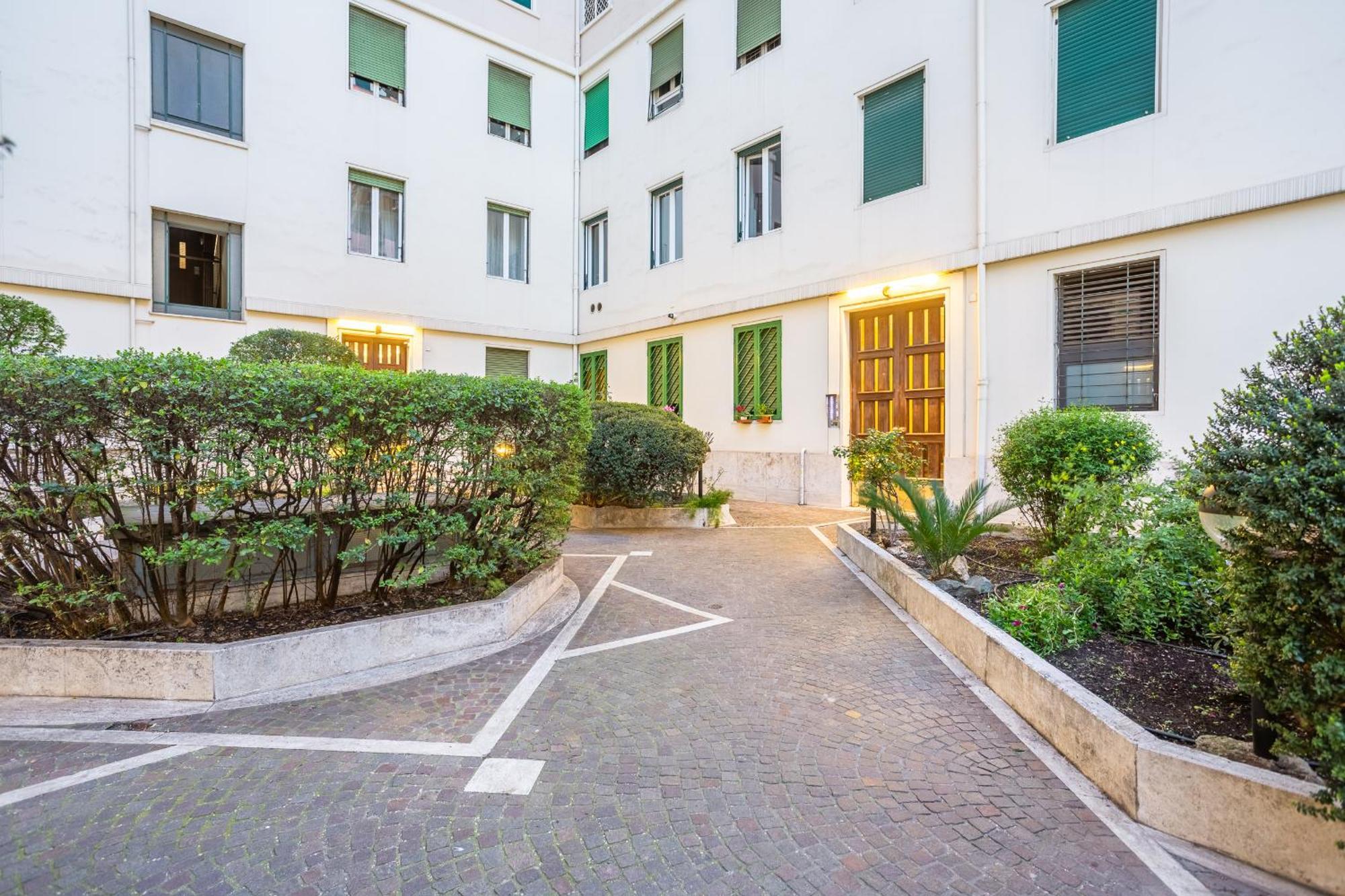 Maximo Luxe -Villa & Apartment Rome Exterior photo