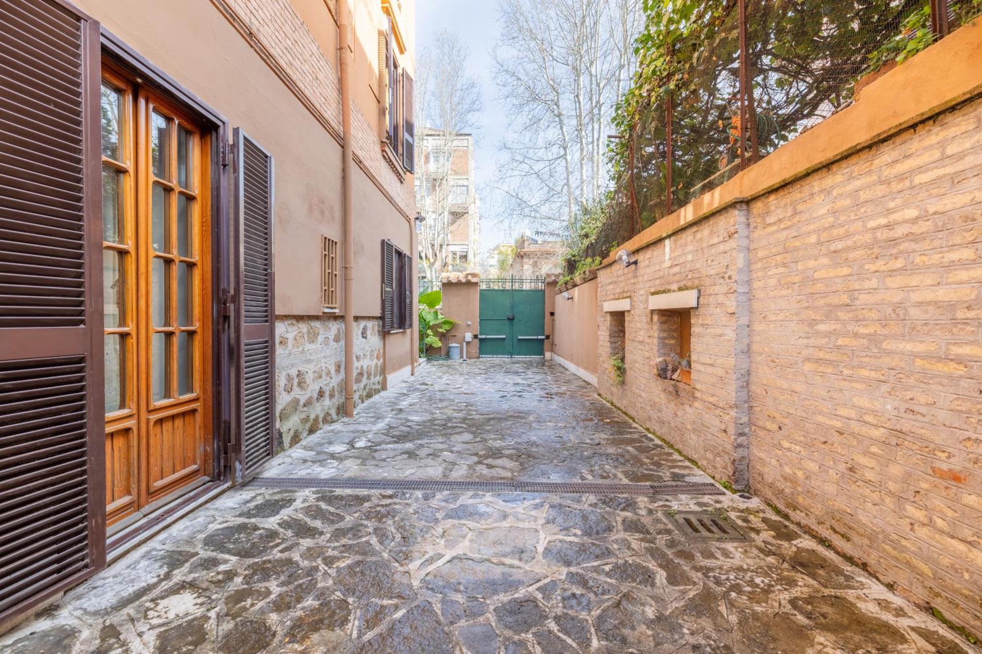 Maximo Luxe -Villa & Apartment Rome Exterior photo